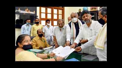Karnataka: Mallikarjun Kharge and his son get death threats over Rajya Sabha elections