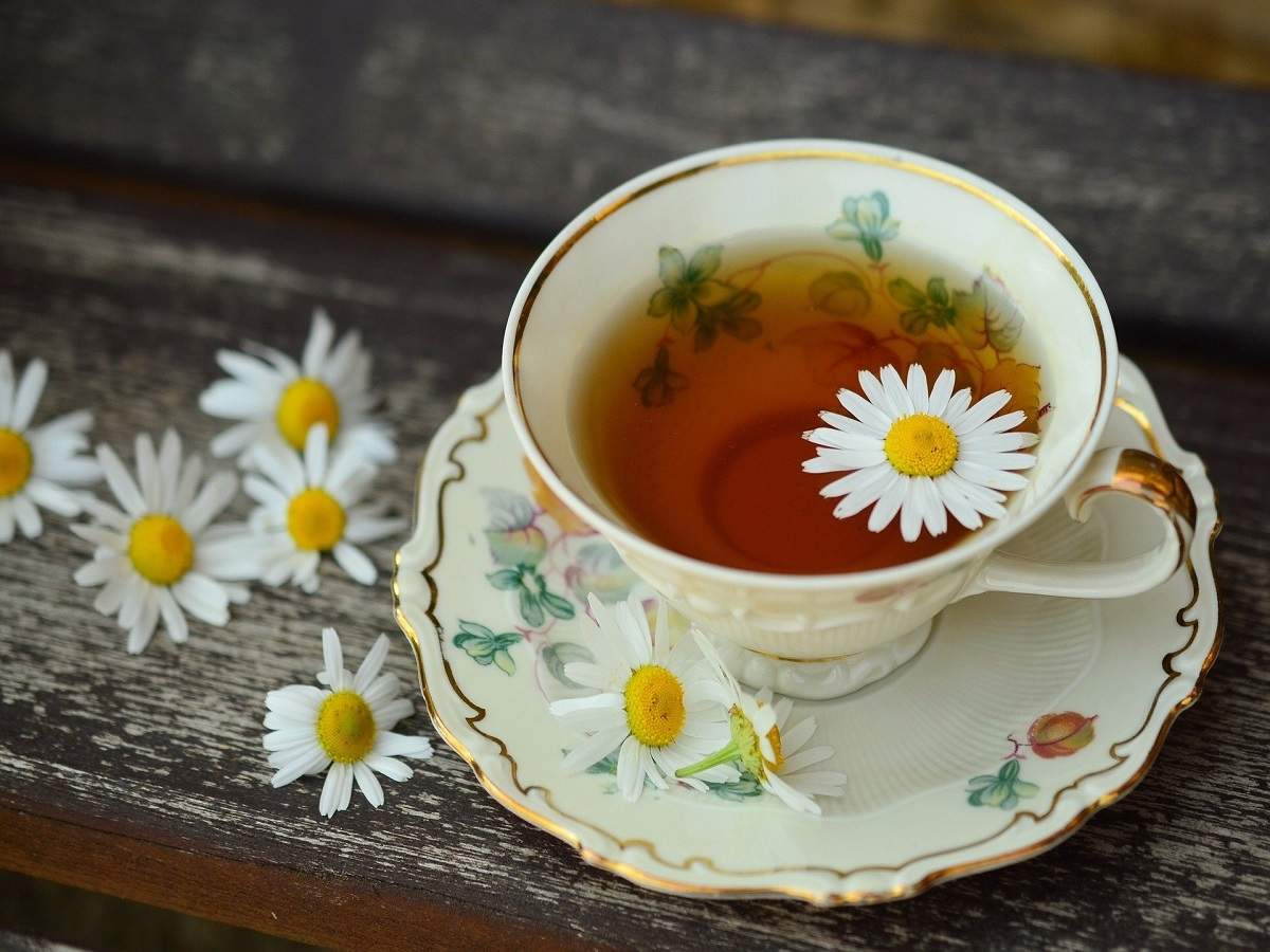 Chamomile Tea: Healthy & relaxing tea that you would love to try | Most  Searched Products - Times of India