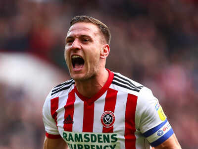 Sheffield United: Sheffield United's Billy Sharp and Oliver Norwood ...