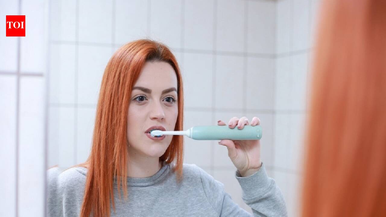 Charcoal toothpaste and dental powder for keeping your teeth white ...
