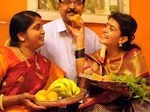Kannada actress Mayuri Kyatari ties the knot with childhood friend Arun