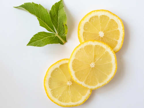 Make use of lemon juice for all your common hair problems | The Times of India Make use of lemon juice for all your common hair problems | The Times of India
