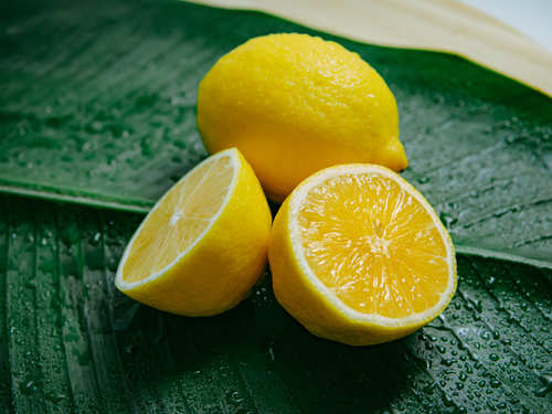 Make use of lemon juice for all your common hair problems | The Times of  India