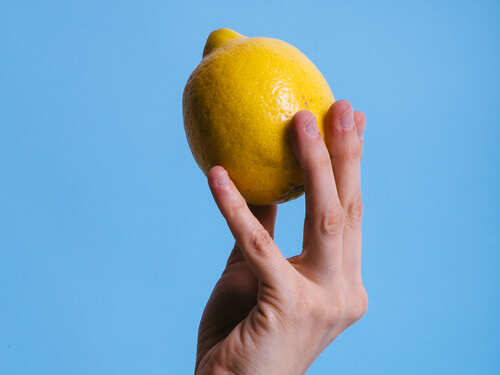 Make use of lemon juice for all your common hair problems | The Times of India Make use of lemon juice for all your common hair problems | The Times of India