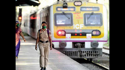 346 Mumbai local trains to ferry govt staff from today