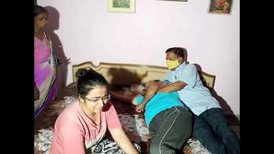 Sushant Singh Rajput leaves family, friends in Patna shocked