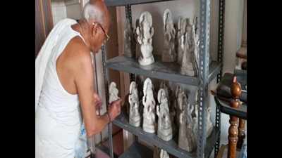 Idols made by Vijayapura artisan to be worshipped in US