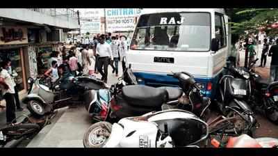 Bus rams 22 two-wheelers, kills one