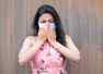 Simple home remedies to treat a sore throat