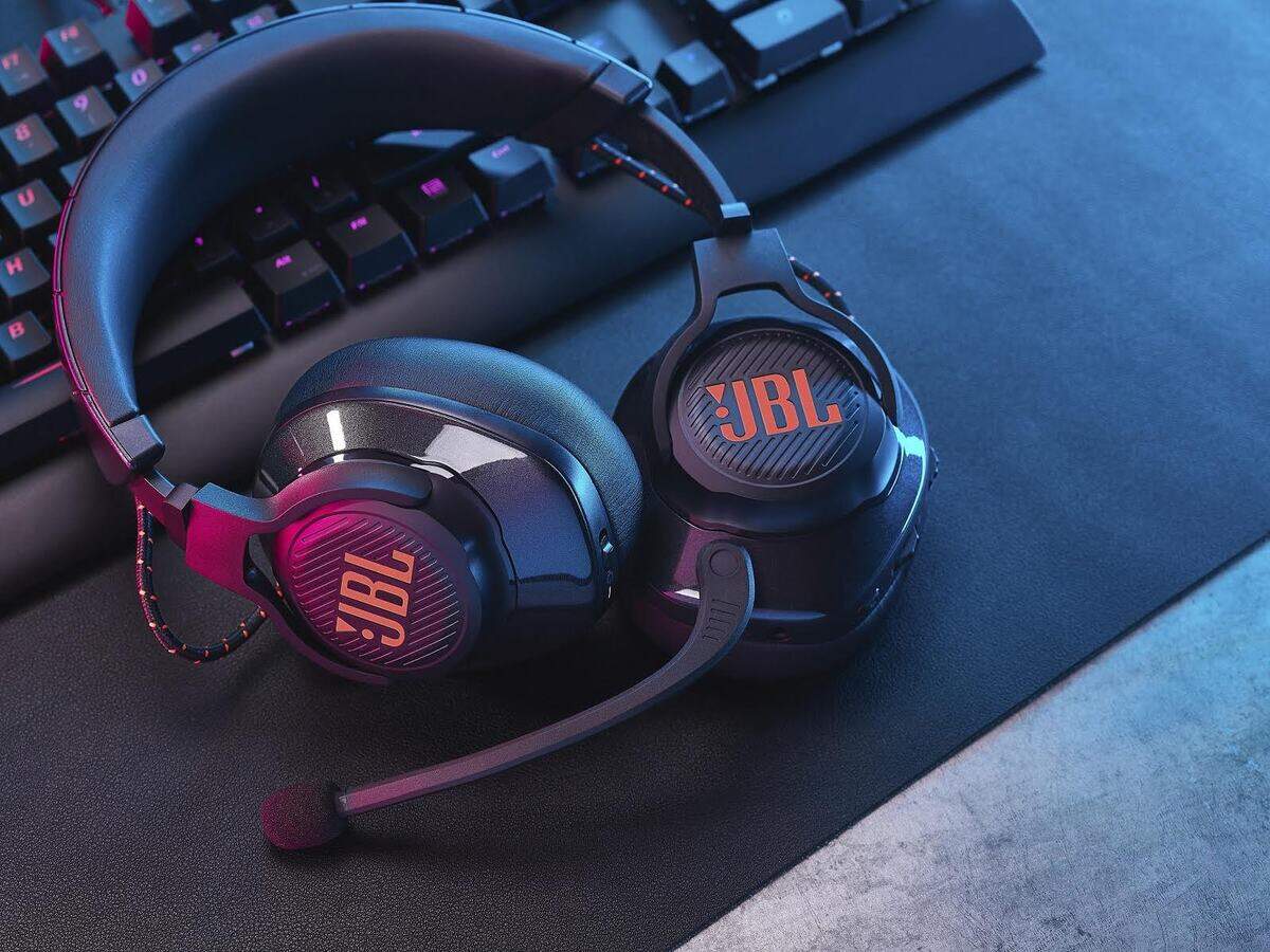 jbl quantum 900