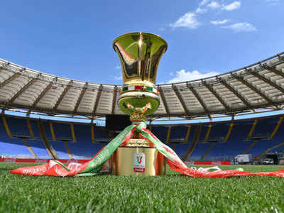 Self-service medal ceremony for Coppa Italia final