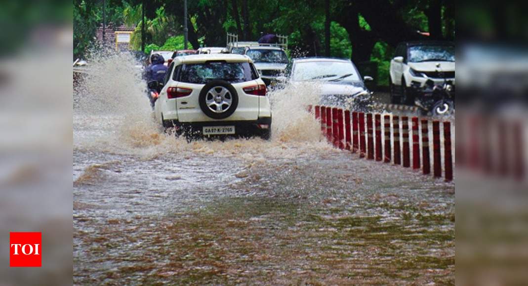 First heavy rain of season leaves Panaji inundated | Goa News - Times ...