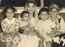 Riddhima Kapoor Sahni shares a super rare picture of Rishi Kapoor posing with siblings and mom Krishna Raj Kapoor