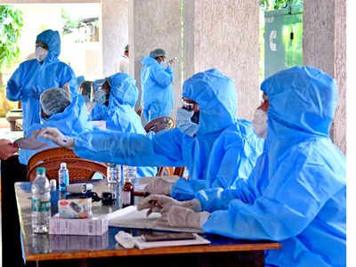 Covid: Volunteers are lining up to be infected with the coronavirus