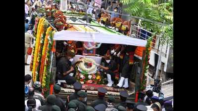 Col Bikumalla Santosh Babu's death: Suryapet sinks into mourning