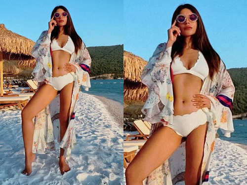 Sexaholic Star Shama Sikander Shares PICS In Red BIKINI, Flaunts Her Hot  Body While Holidaying In Dubai-See PICS