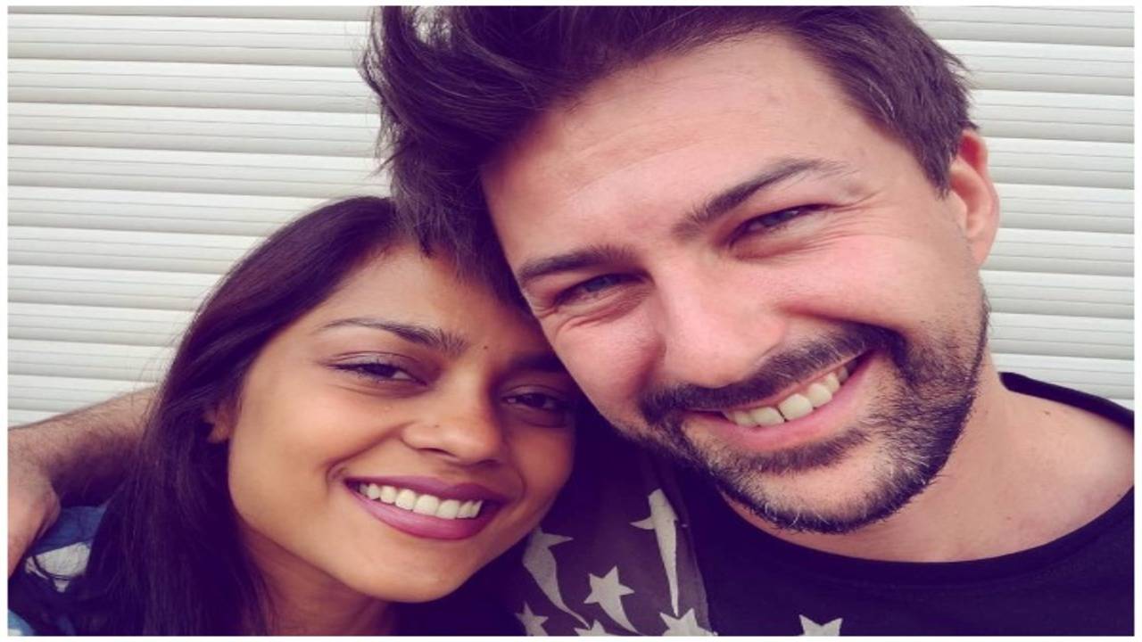 Shahana goswami husband