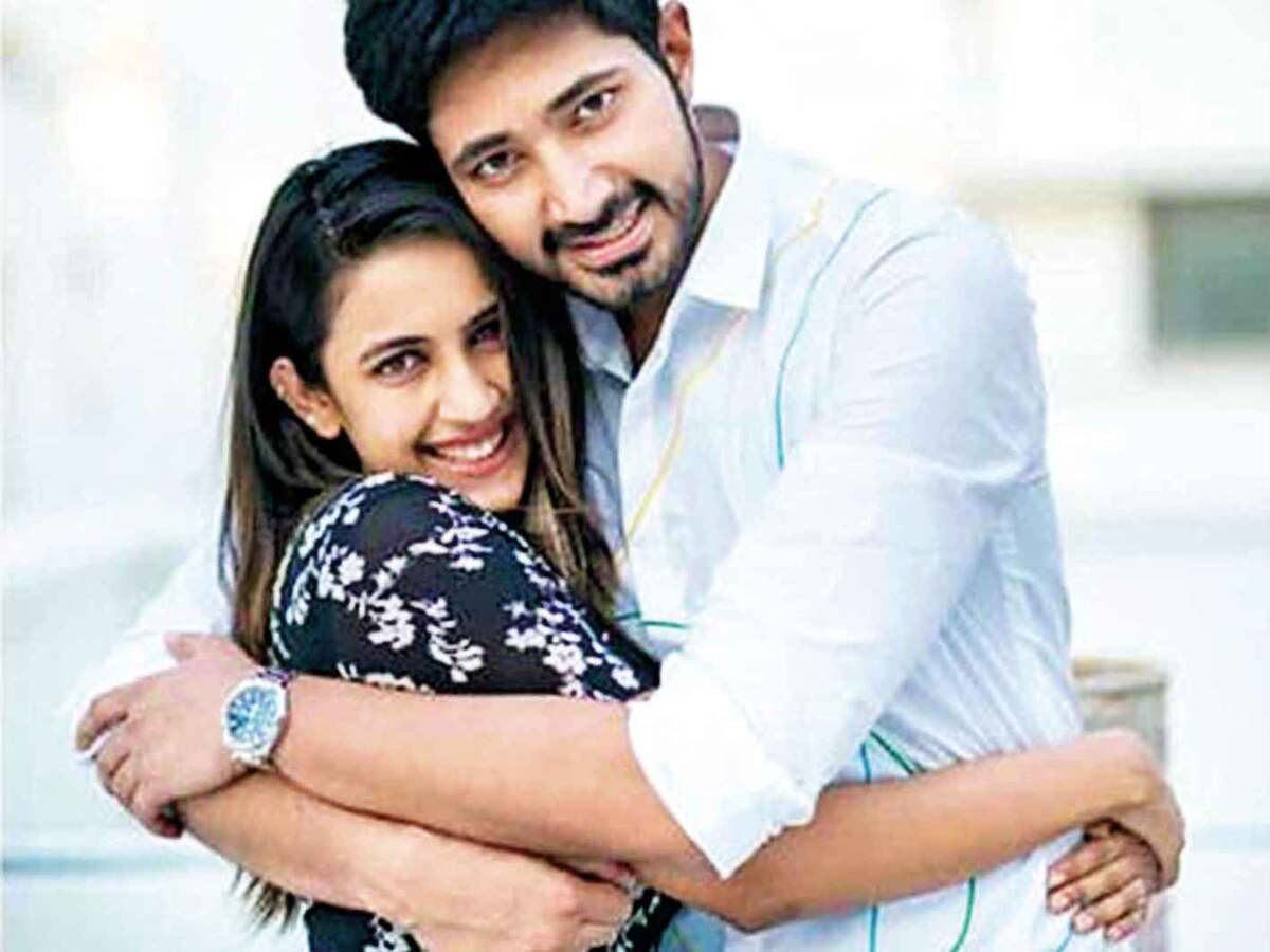It S Official Niharika Konidela To Get Engaged To Guntur Ig S Son Chaitanya Jonnalagadda In August Telugu Movie News Times Of India