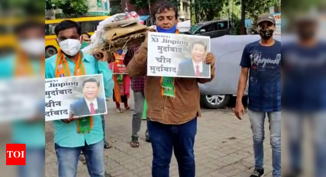 Maharashtra: BJP workers protest against Chinese President Xi Jinping