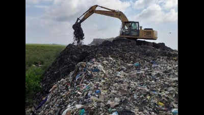 PM asks Maharashtra govt to check Uran garbage dump on mangroves issue