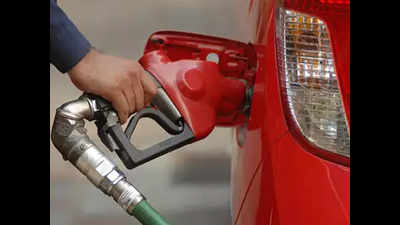 Mumbai: Price of diesel at 20-month high of Rs 75.53