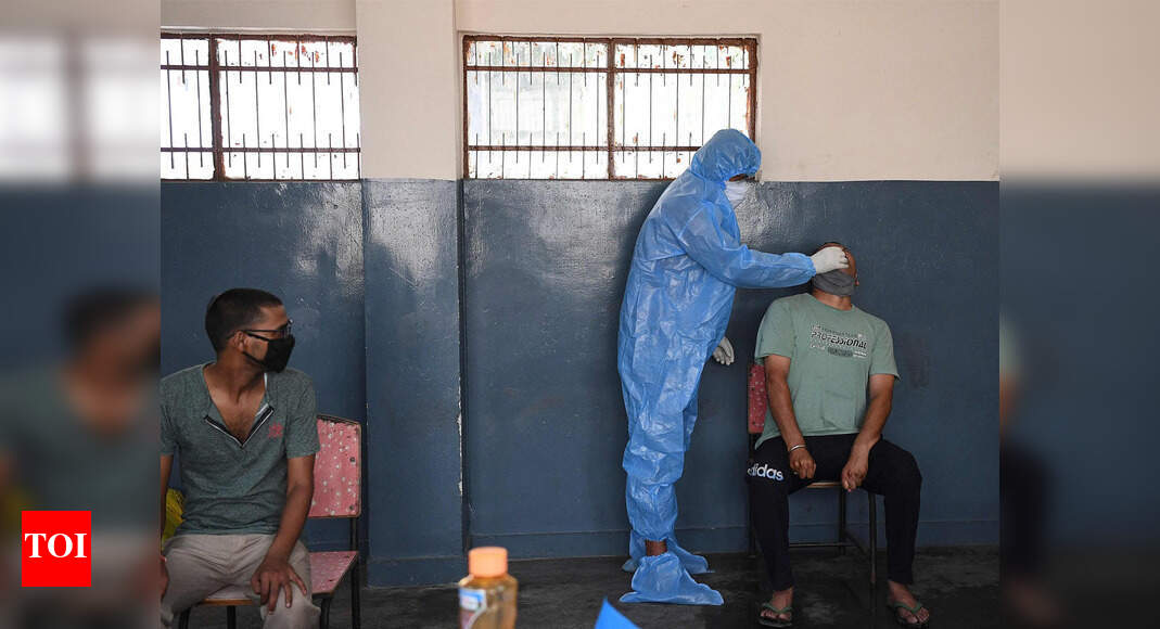 Gujarat doctors demand more corona tests, laboratories Ahmedabad News