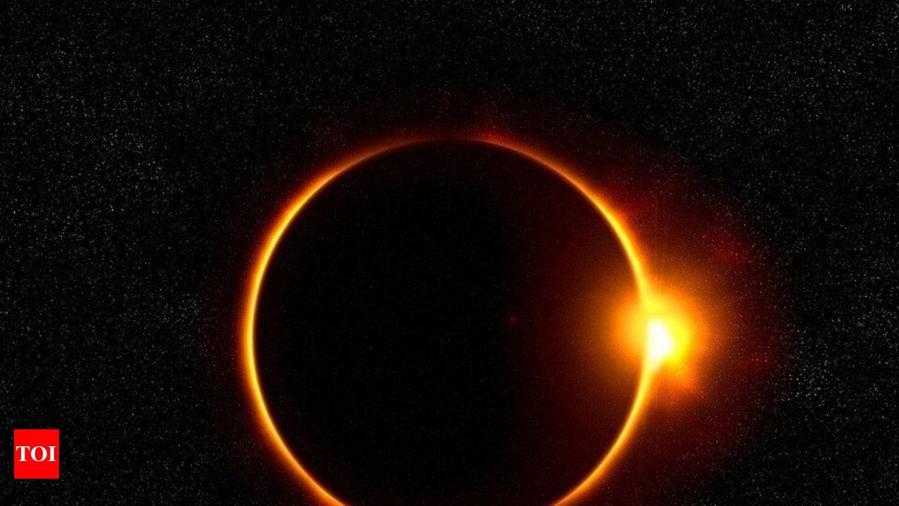 Solar Eclipse 2023: इस बार लगेगा हाइब्रिड सूर्यग्रहण, खास होगी खगोलीय घटना,  जानें पूरा साइंस - Surya grahan 2023 the first solar eclipse of the year  will happen on 20 know why