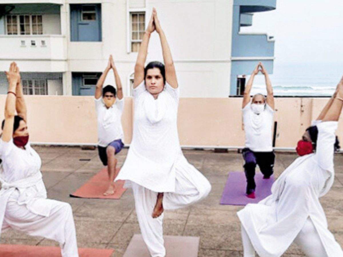 Hong Kong seniors discover yoga: now they have even more energy and much  less stress - South China Morning Post