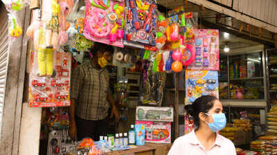 Govt seeks suggestions for curbing cheap imports from China
