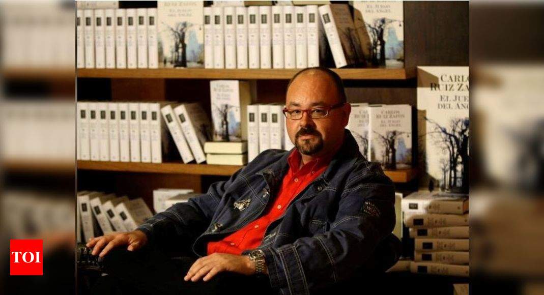 Travel Curious Often - Carlos Ruiz Zafón's Favorite LA Noir