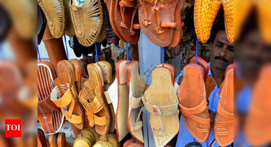 kolhapuri chappal store near me