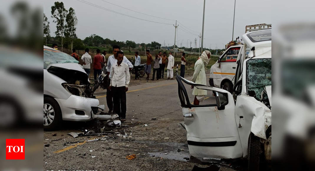 Juna Akhada sadhu, four of a family die in car crash in MP's Rajgarh ...