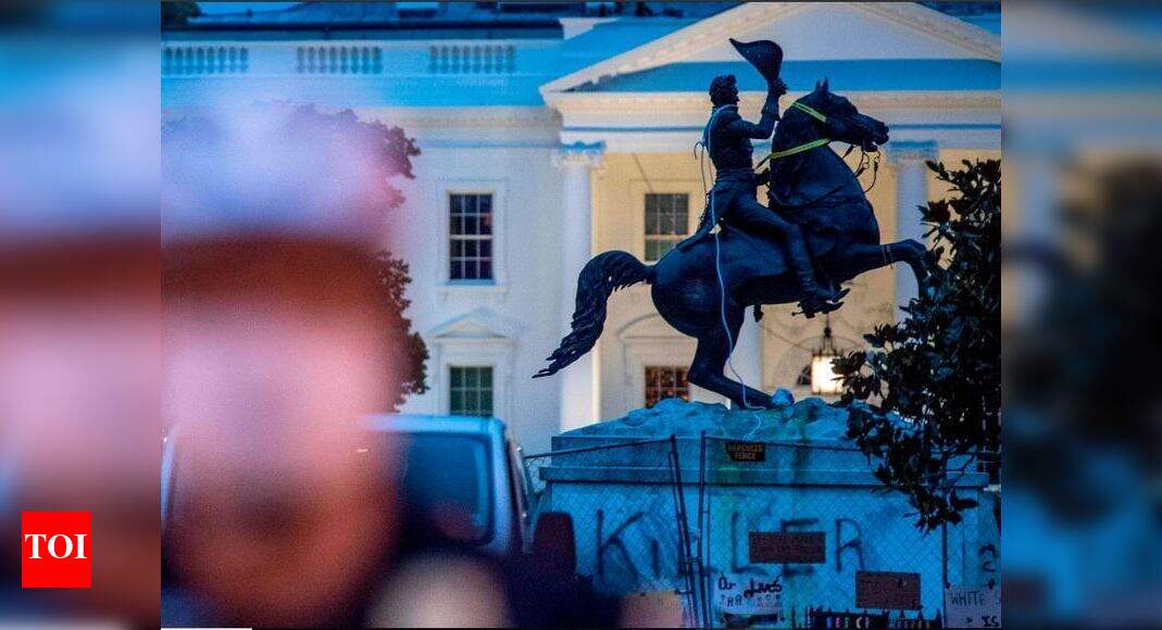 Protesters try to topple statue outside White House Times of India