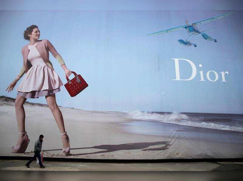 Dior revives fashion shows - but with no front row Dior revives fashion shows - but with no front row