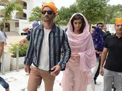 Throwback: When Sushant Singh Rajput and his 'Raabta' co-star Kriti Sanon visited a Gurudwara to seek blessings for their film