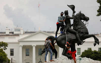 US protesters try to pull down Andrew Jackson statue in DC