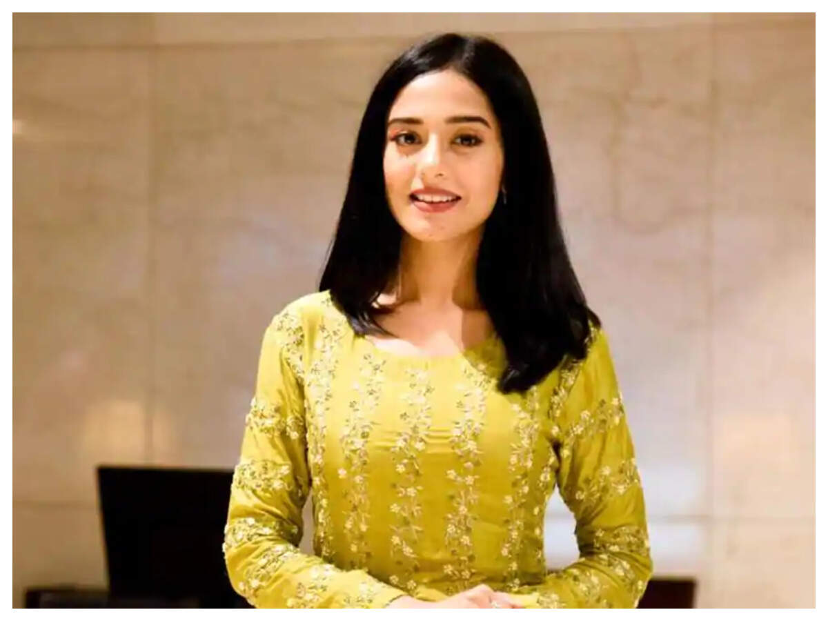 Amrita Rao Waives The Rent Of Her Tenants Due To The Lockdown Hindi Movie News Times Of India