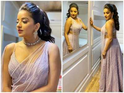 Monalisa looks gorgeous as she shows her beauty in a stylish lehenga