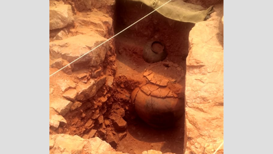 Sivagalai excavation site in TN: 13 burial urns unearthed