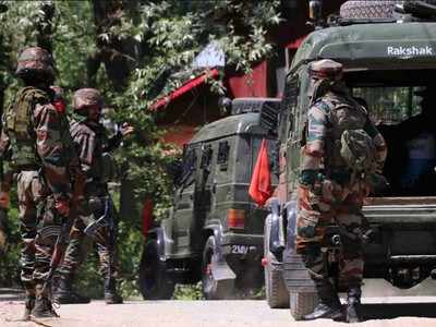 Security forces apprehend 4 LeT terrorist associates in J&K's Sopore