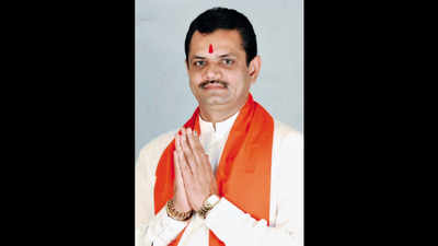 Gujarat: Jitu Vaghani likely to stay BJP chief till bypolls, local elections