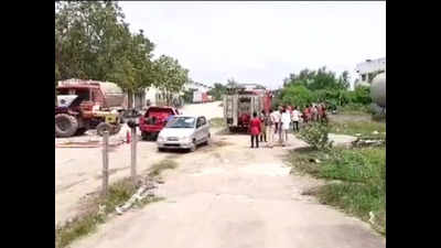 AP: One dead, 3 hospitalised after Ammonia gas leak at private factory in Nandyal