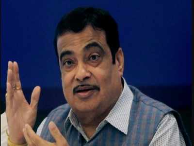 Requested Commerce Ministry to allow export of PPE kits: Gadkari