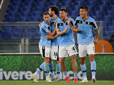 Contentious penalty sparks Lazio comeback win over Fiorentina