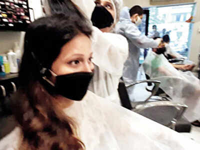 Customers had to wear masks and get thermal screening before entry