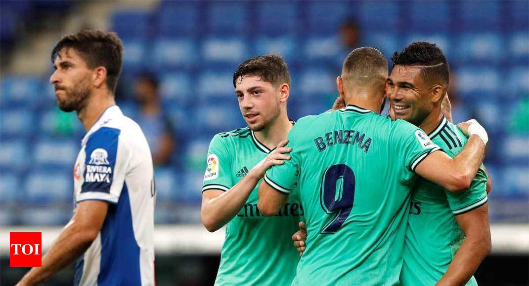 Espanyol's Leandro Cabrera puts on the goalkeeper's jersey to