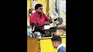 Road-side ‘chai walahs’ are back in business