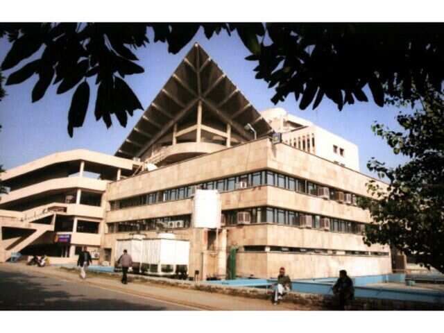 IIT-Delhi sees a jump in placement offers IIT-Delhi sees a jump in placement offers