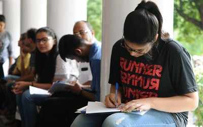 UG aspirants for overseas courses want to complete admissions at the earliest