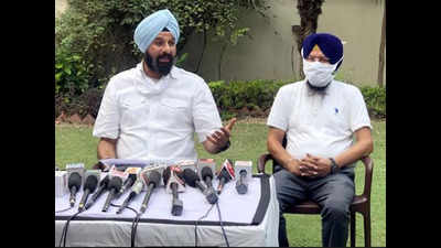 Punjab govt should pay tuition and admission of students of private schools: Shiromani Akali Dal (B)